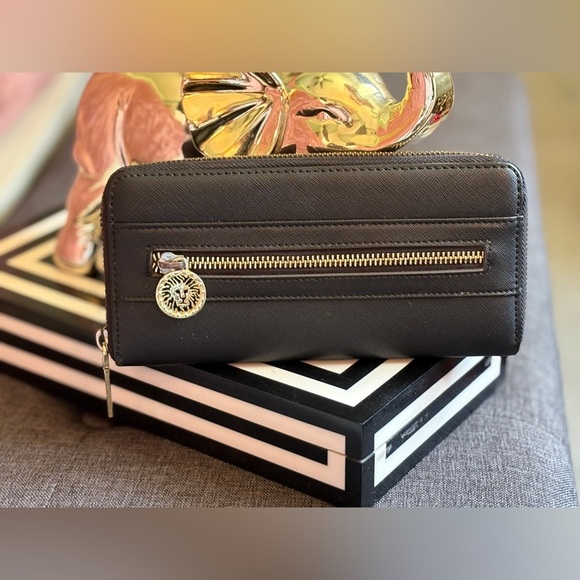 anne klein new recruits zip around wallet - Picture 1 of 11